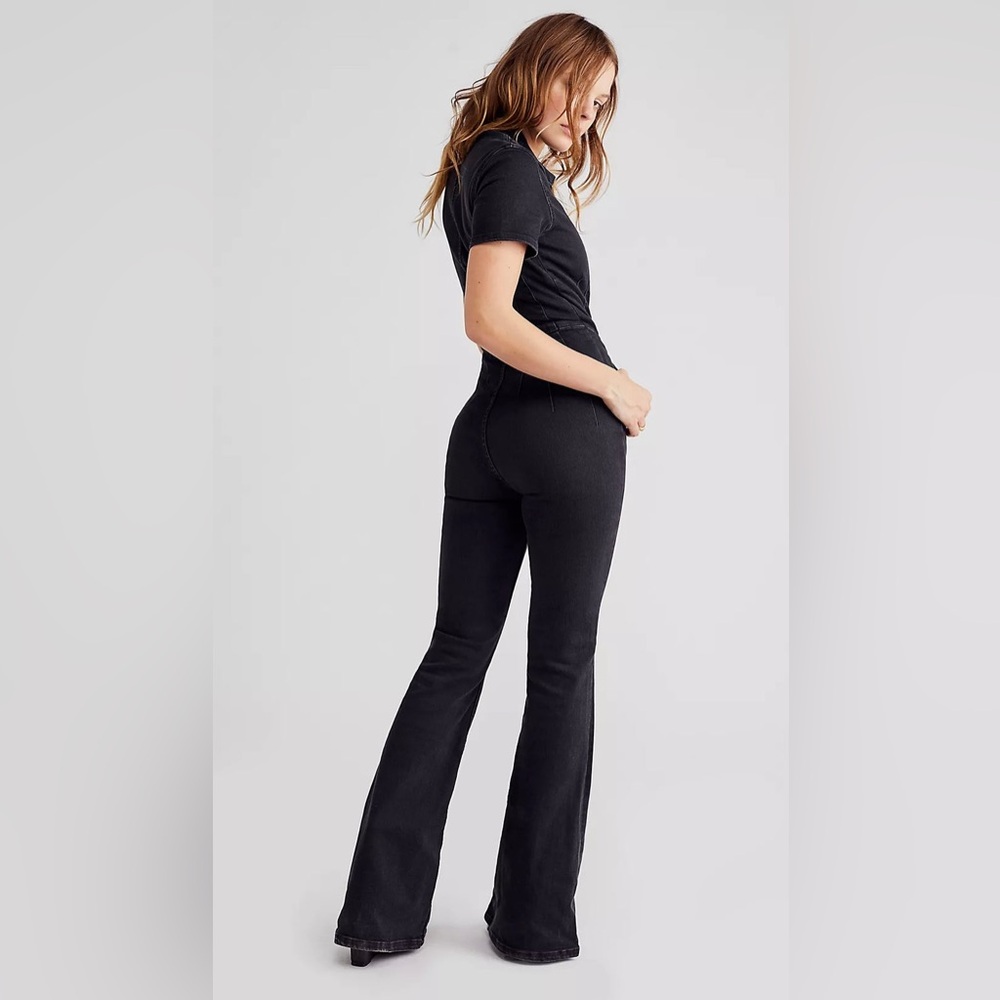 We The Free Black Short-Sleeve Denim Jumpsuit - Picture 4 of 7